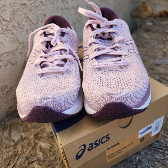 Asics Gel-Cumulus 24 Shoes - Picture 5 of 16